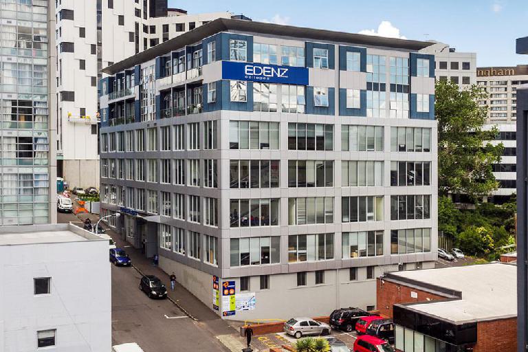 edenz-college-auckland-school-slide_index0