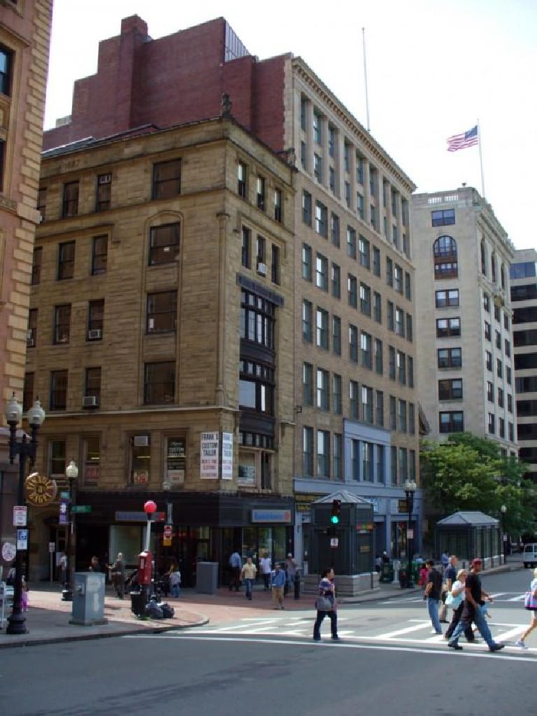 fls-international-boston-commons-and-fisher-college-school-slide_index0