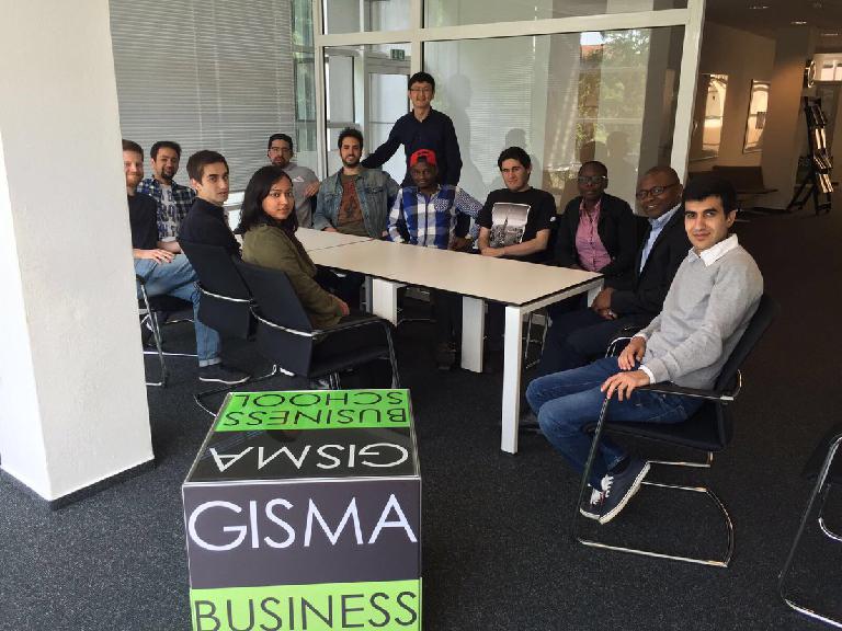 gisma-business-school-school-slide_index0