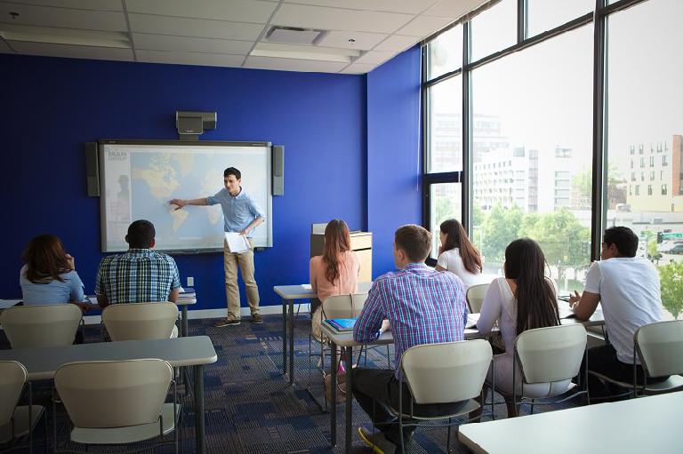 kaplan-international-english-boston-school-slide_index1