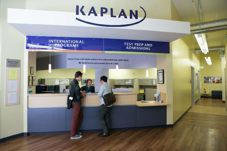 kaplan-international-english-san-francisco-school-slide_index2