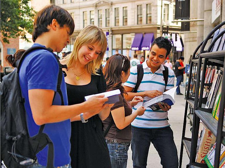 sprachcaffe-boston-school-slide_index0